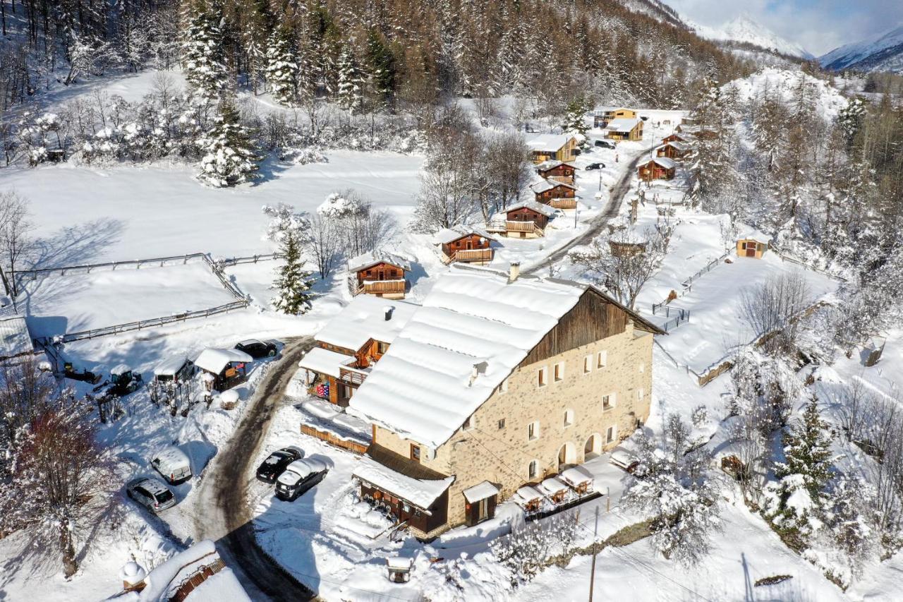 Gites & Spa De La Ferme De Belline Briançon Exterior foto